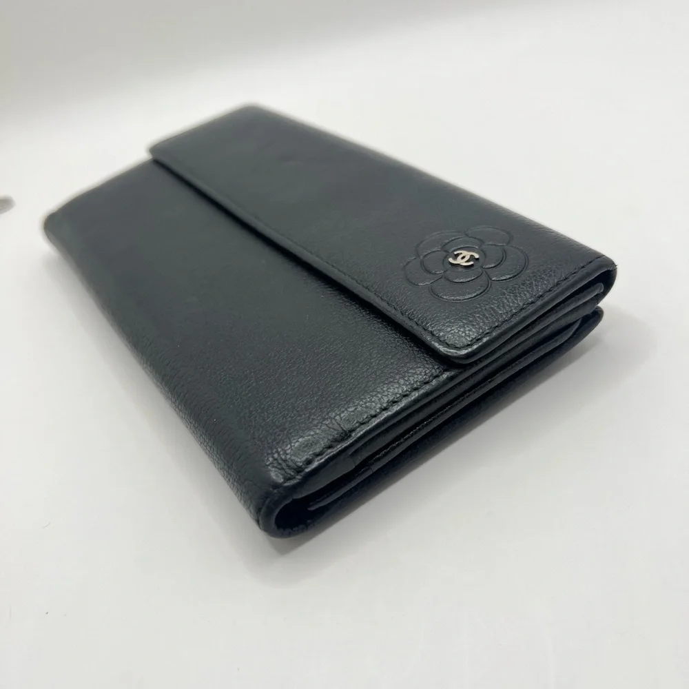 CHANEL authentic cc